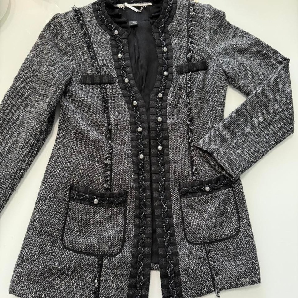 WHBM Black & White Tweed Jacket ✨ Chain Trim Chanel-Style